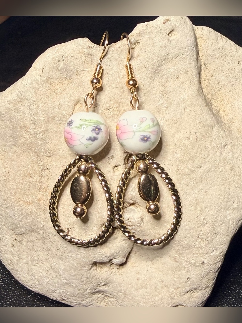 ✨Handmade✨Gold-Tone Floral Porcelain Drop Earrings